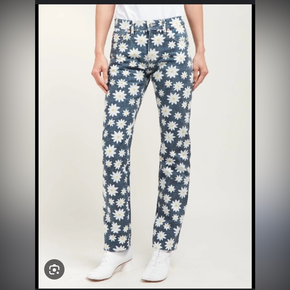 NWT Holiday Boileau denim daisy straight leg jeans size  29 - Picture 2 of 12